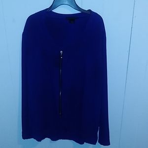 Long sleeved ladies blouse